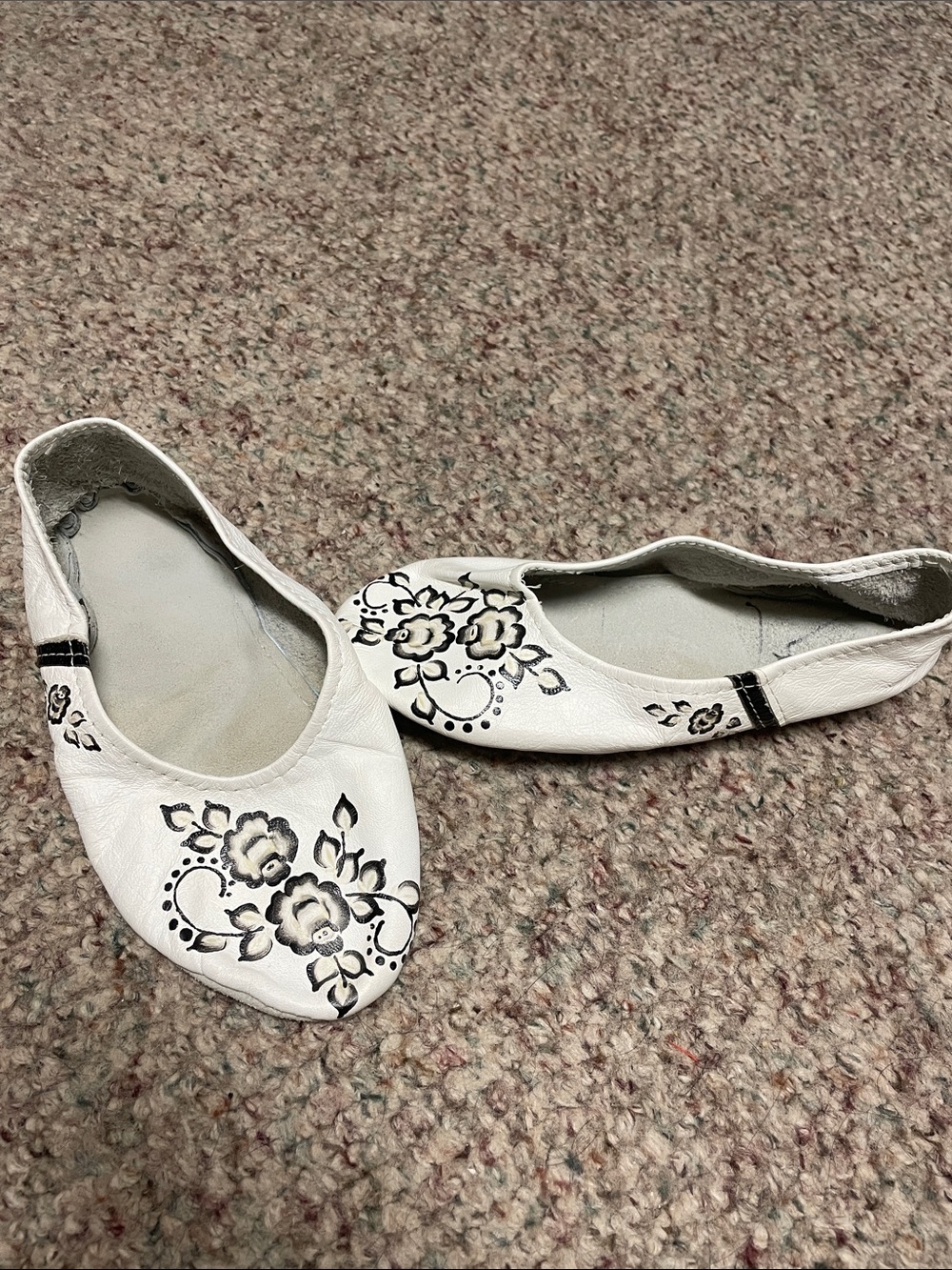 White leather hand painted Floral Ballet Flats - Women's dance/lounge shoes